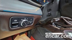 Mercedes-Benz GLE-Class GLE300d 4MATIC 2020 года из Южной Кореи
