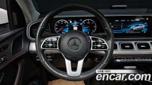 Mercedes-Benz GLE-Class GLE300d 4MATIC 2020 года из Южной Кореи