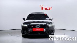 Audi S8 4.0 TFSI 4WD LWB 2021 года из Южной Кореи