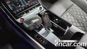Audi S8 4.0 TFSI 4WD LWB 2021 года из Южной Кореи