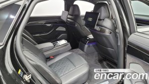Audi S8 4.0 TFSI 4WD LWB 2021 года из Южной Кореи