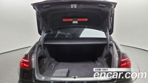 Audi S8 4.0 TFSI 4WD LWB 2021 года из Южной Кореи