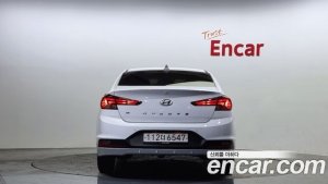 Hyundai AVANTE 1.6 2020 года из Южной Кореи