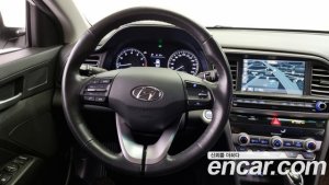 Hyundai AVANTE 1.6 2020 года из Южной Кореи