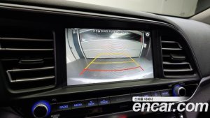 Hyundai AVANTE 1.6 2020 года из Южной Кореи