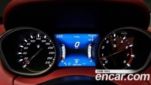 Maserati Levante 3.0 AWD GranSport 2020 года из Южной Кореи