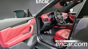 Maserati Levante 3.0 AWD GranSport 2020 года из Южной Кореи