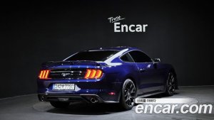 Ford Mustang Coupe 2020 года из Южной Кореи