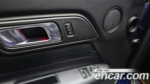 Ford Mustang Coupe 2020 года из Южной Кореи