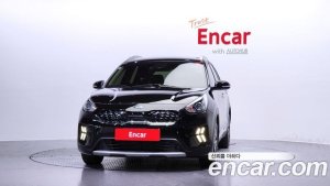 Kia Niro 1.6 HEV 2021 года из Южной Кореи