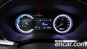 Kia Niro 1.6 HEV 2021 года из Южной Кореи