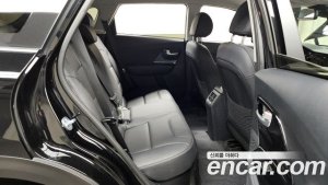 Kia Niro 1.6 HEV 2021 года из Южной Кореи