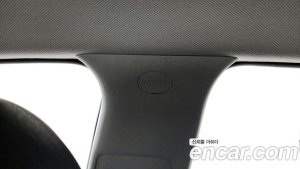 Kia Niro 1.6 HEV 2021 года из Южной Кореи