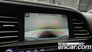 Hyundai AVANTE 1.6 2020 года из Южной Кореи