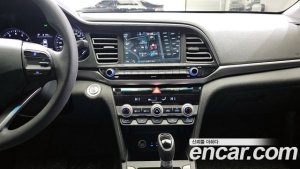 Hyundai AVANTE 1.6 2020 года из Южной Кореи
