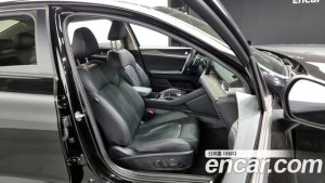 Kia K5 2.0 2021 года из Южной Кореи