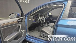 Volkswagen Jetta 1.4 TSI Prestige 2021 года из Южной Кореи