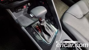 Kia Niro 1.6 HEV 2020 года из Южной Кореи