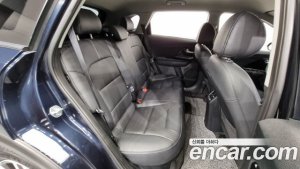 Kia Niro 1.6 HEV 2020 года из Южной Кореи