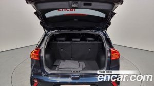 Kia Niro 1.6 HEV 2020 года из Южной Кореи