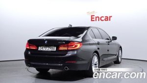 BMW 5-Series 520d Luxury Plus 2020 года из Южной Кореи
