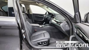 BMW 5-Series 520d Luxury Plus 2020 года из Южной Кореи