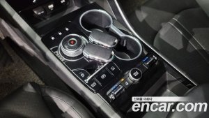 Kia K5 2.0 2020 года из Южной Кореи