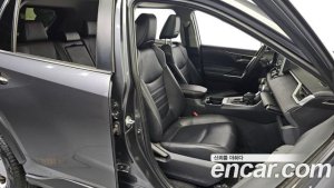 Toyota RAV4 2.5 2WD HYBRID 2020 года из Южной Кореи