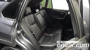 Toyota RAV4 2.5 2WD HYBRID 2020 года из Южной Кореи