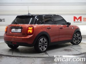 Mini Cooper 5Door ROSEWOOD Edition 2020 года из Южной Кореи