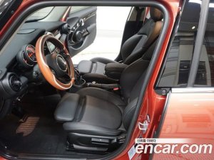 Mini Cooper 5Door ROSEWOOD Edition 2020 года из Южной Кореи