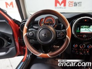Mini Cooper 5Door ROSEWOOD Edition 2020 года из Южной Кореи