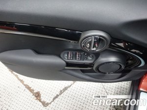 Mini Cooper 5Door ROSEWOOD Edition 2020 года из Южной Кореи