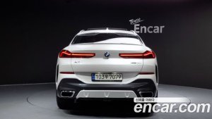 BMW X6 xDrive40i M Sport 2021 года из Южной Кореи