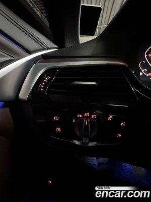BMW 5-Series 520i M Sport 2020 года из Южной Кореи
