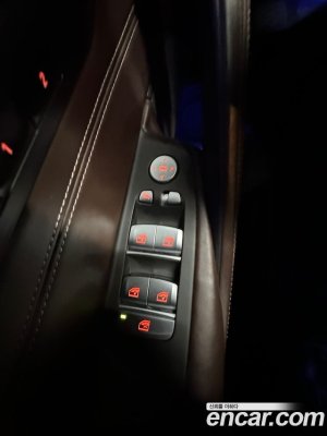 BMW 5-Series 520i M Sport 2020 года из Южной Кореи