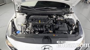 Hyundai AVANTE 1.6 2021 года из Южной Кореи