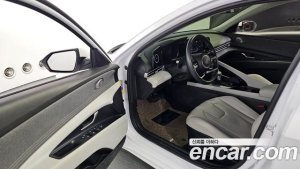 Hyundai AVANTE 1.6 2021 года из Южной Кореи