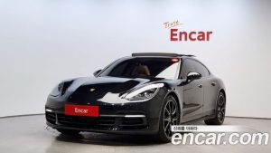 Porsche Panamera 3.0 AWD 2020 года из Южной Кореи
