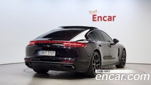 Porsche Panamera 3.0 AWD 2020 года из Южной Кореи