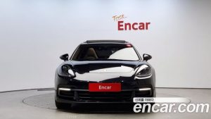 Porsche Panamera 3.0 AWD 2020 года из Южной Кореи
