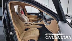 Porsche Panamera 3.0 AWD 2020 года из Южной Кореи