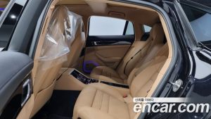 Porsche Panamera 3.0 AWD 2020 года из Южной Кореи