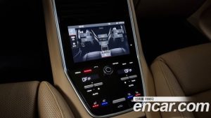 Porsche Panamera 3.0 AWD 2020 года из Южной Кореи
