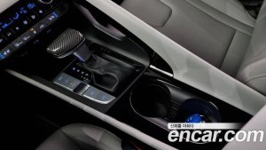 Hyundai AVANTE 1.6 2021 года из Южной Кореи