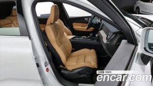 Volvo XC60 D5 Inscription 2020 года из Южной Кореи