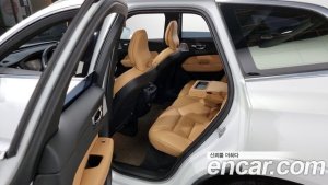 Volvo XC60 D5 Inscription 2020 года из Южной Кореи