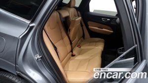 Volvo XC60 T6 Inscription 2020 года из Южной Кореи