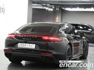 Porsche Panamera 3.0 AWD 2020 года из Южной Кореи