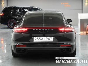 Porsche Panamera 3.0 AWD 2020 года из Южной Кореи